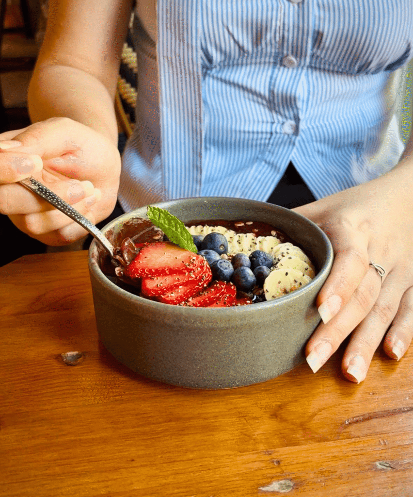 Acai-bowl-03