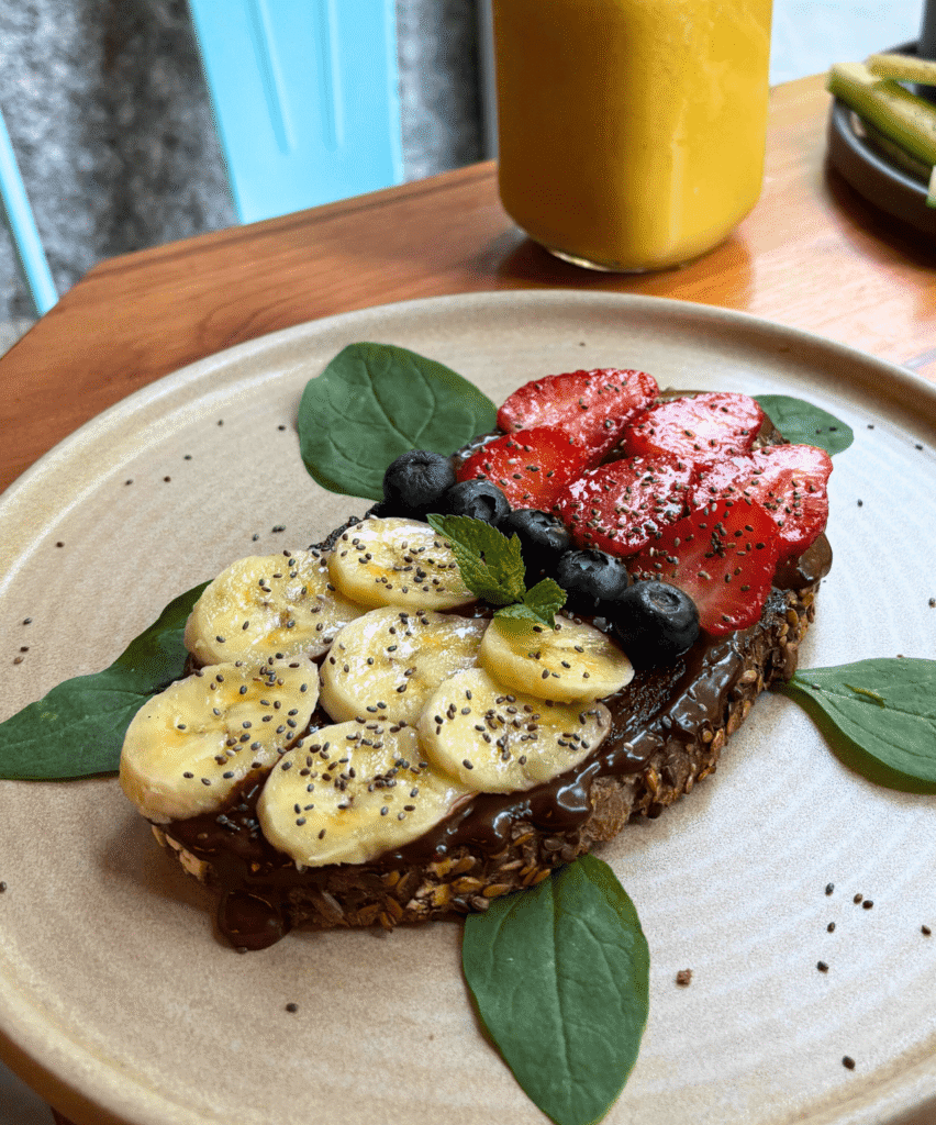 Tosta-cacao-frutas-03