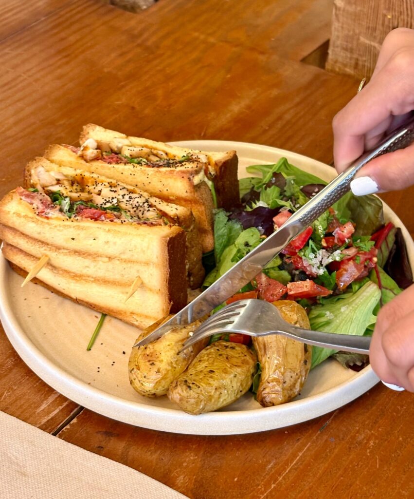 Chicken-club-web-02